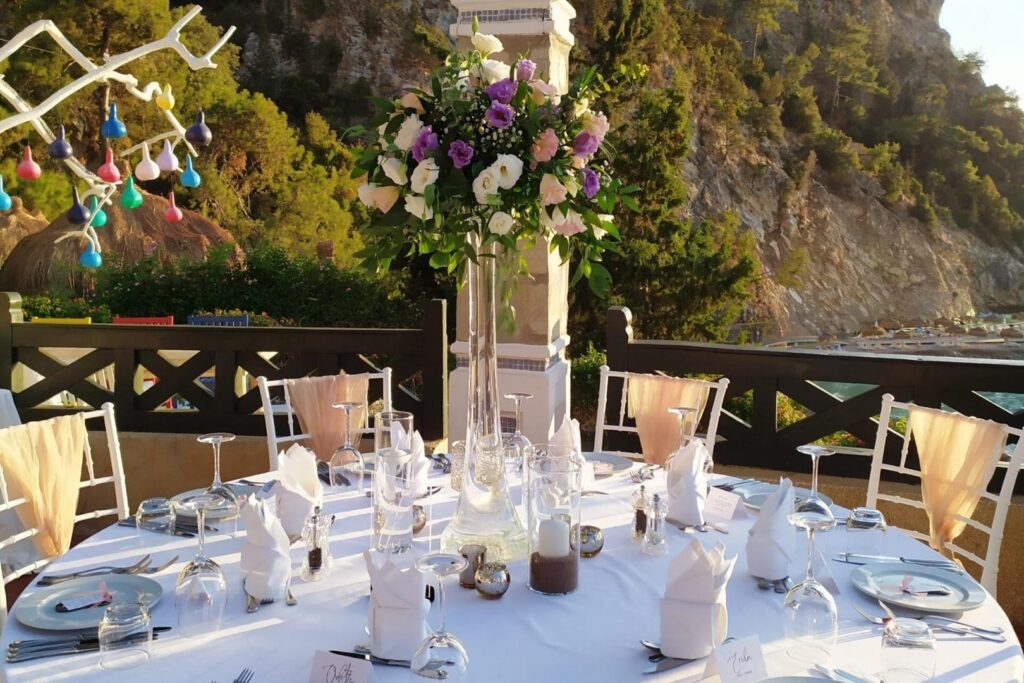 Wedding-table-setting-at-lykia-resort