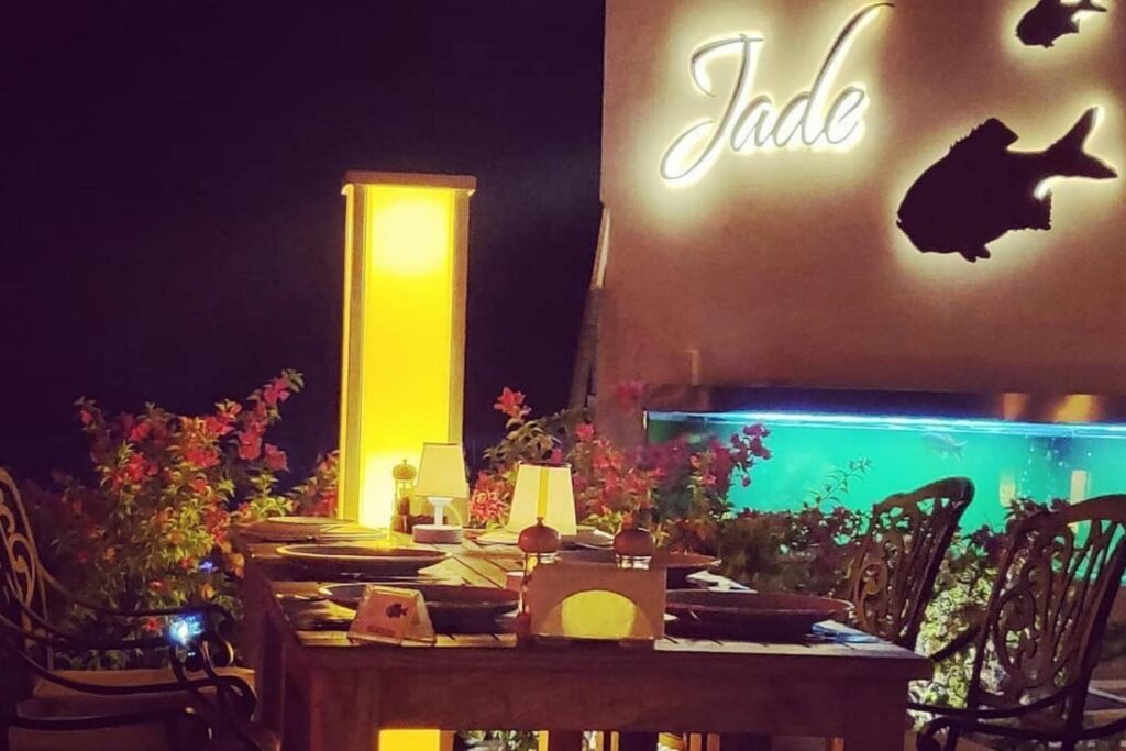 jade-terrace-beach-dining-oludeniz