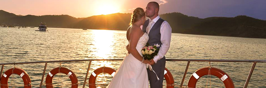 Packages-Venues-On-The-Yacht-Wedding-Packages